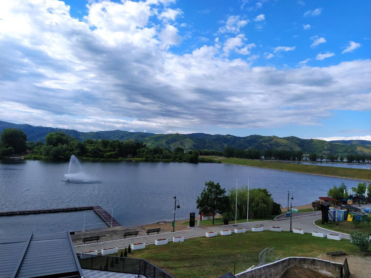 Hotel Prenociste Srebrno Jezero Veliko Gradište Exterior foto